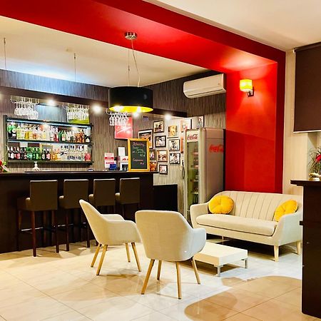 Hotel Seven 7 กาลิช ภายนอก รูปภาพ