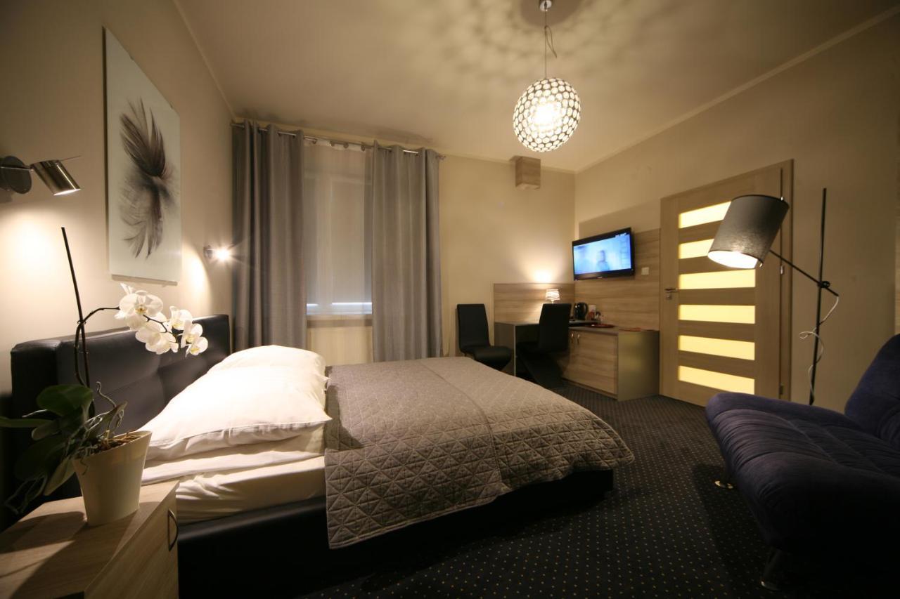 Hotel Seven 7 กาลิช ภายนอก รูปภาพ