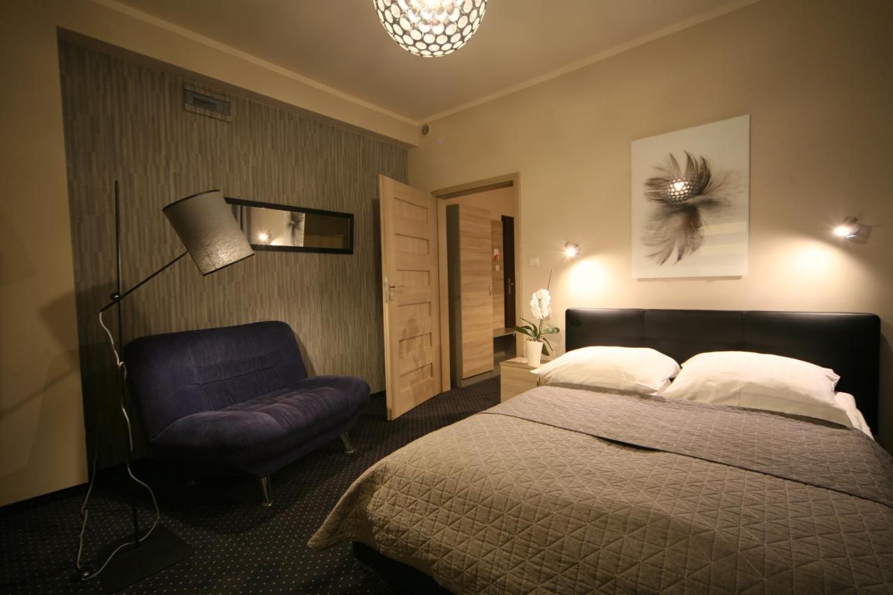 Hotel Seven 7 กาลิช ภายนอก รูปภาพ